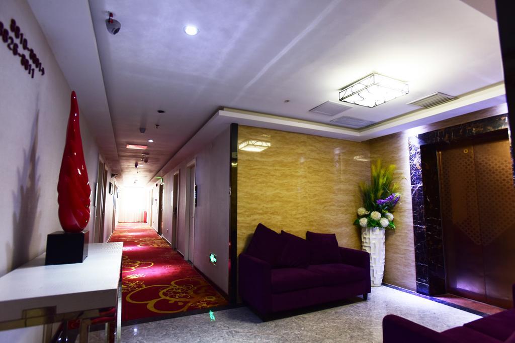 Kaiserdom Hotel Airport Road Гуанчжоу Экстерьер фото