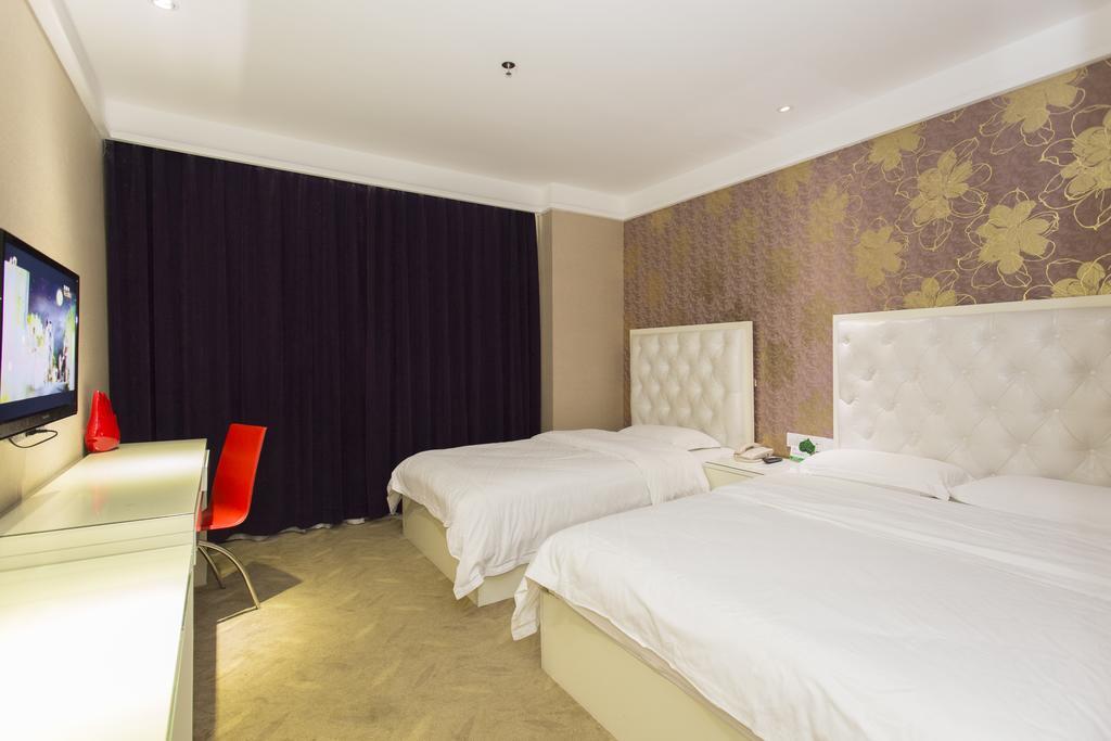 Kaiserdom Hotel Airport Road Гуанчжоу Экстерьер фото