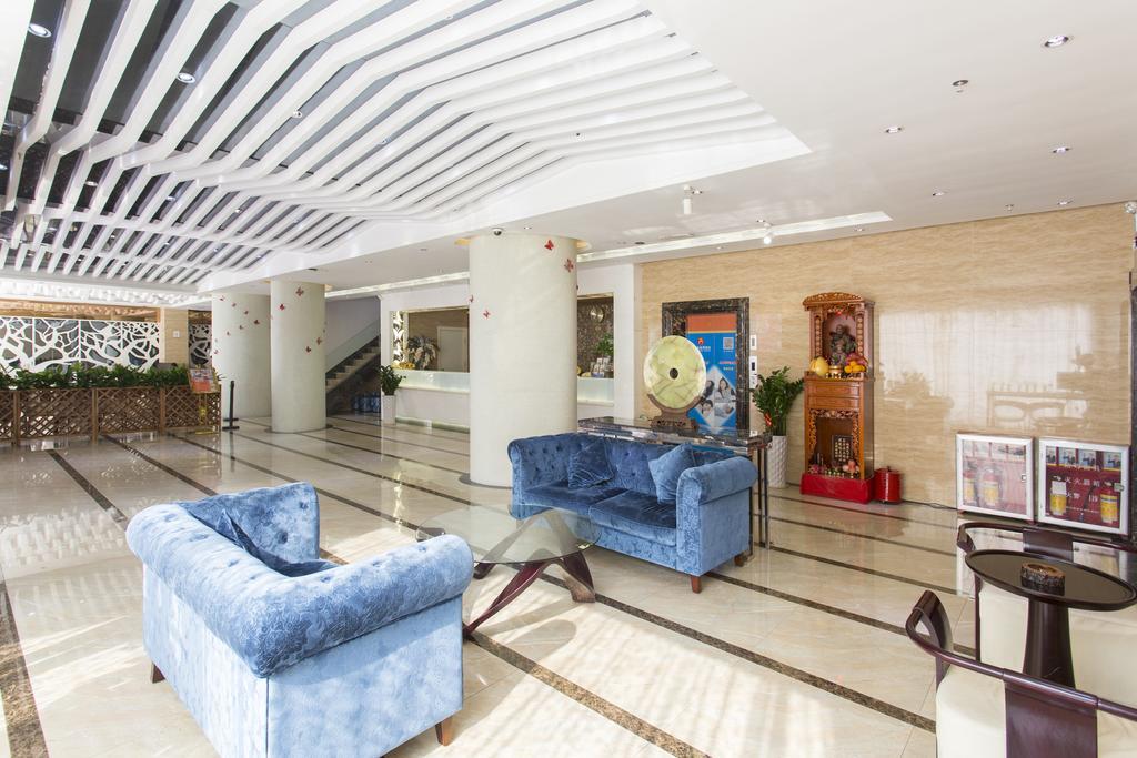 Kaiserdom Hotel Airport Road Гуанчжоу Экстерьер фото