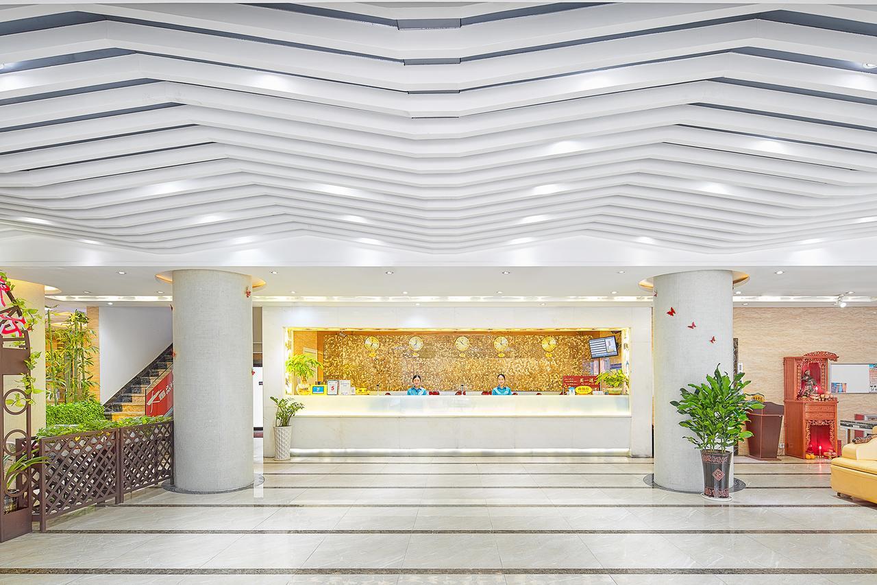 Kaiserdom Hotel Airport Road Гуанчжоу Экстерьер фото